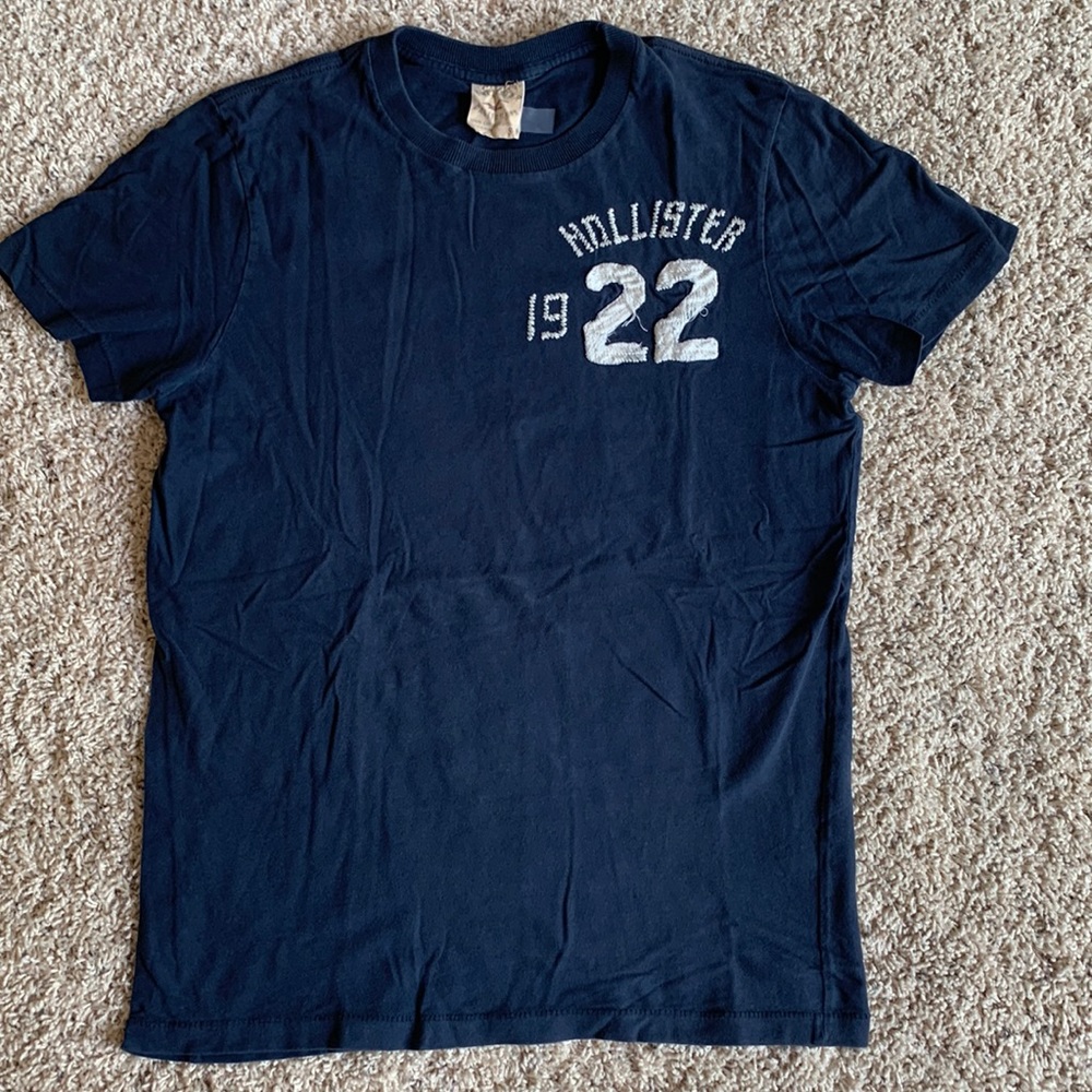 Hollister Brand T Shirt